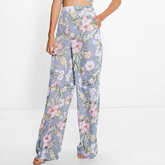 Boohoo Floral Co Ord Set - Picture 3 of 4